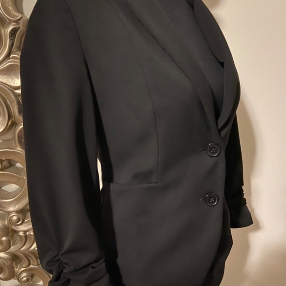 Black Express Blazer - Picture 4 of 6